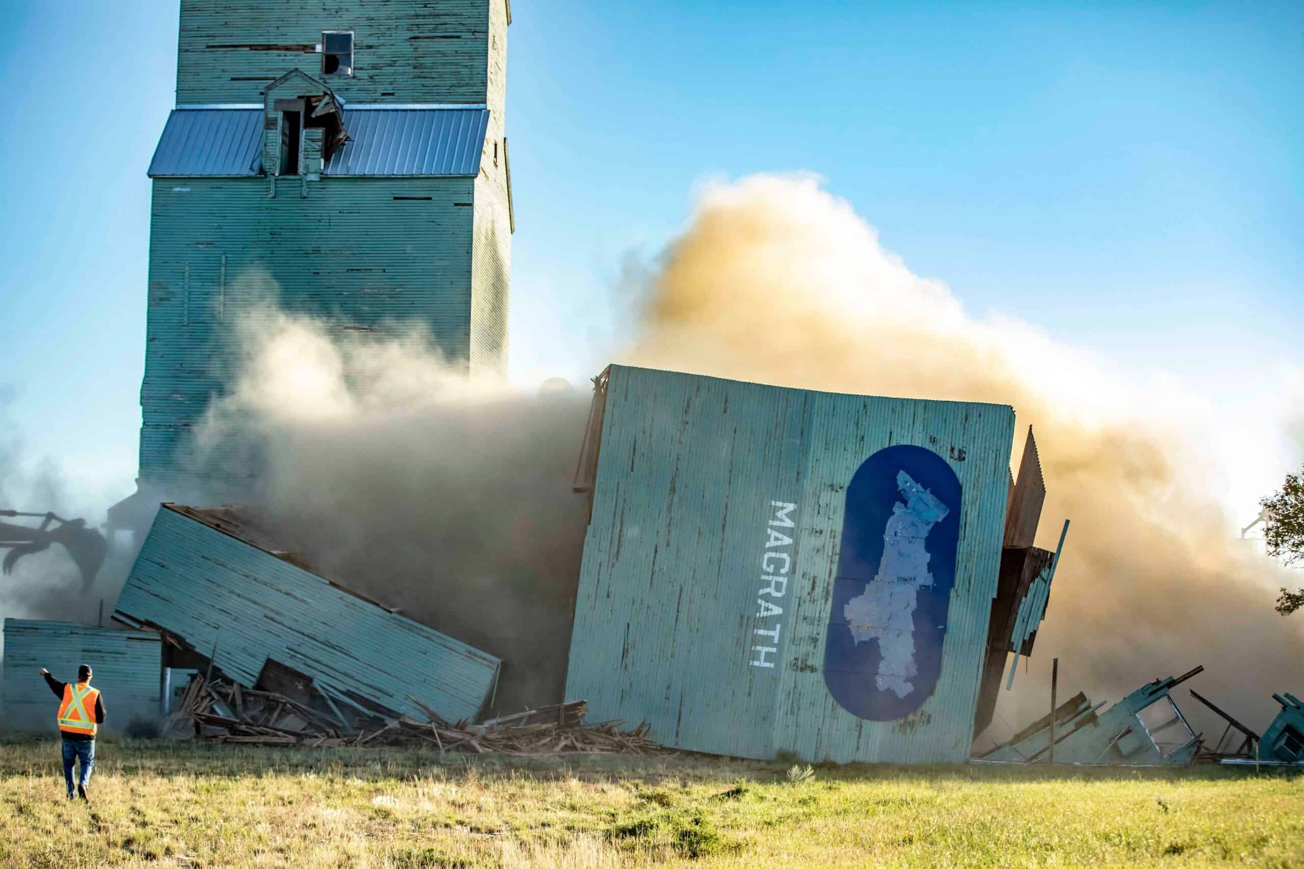 Magrath Elevator, Demolition